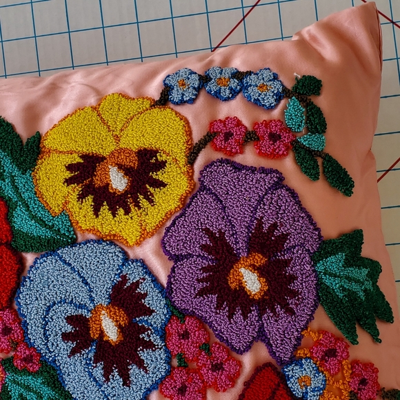 Punch Needle Embroidered Pillow Pansy Bow Floral 17"x14" Cottagecore Satiny - Picture 4 of 7